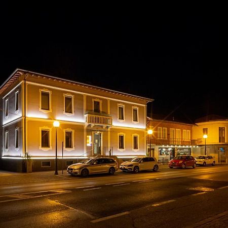 Ex-L Hotel Fiume Veneto Exterior photo