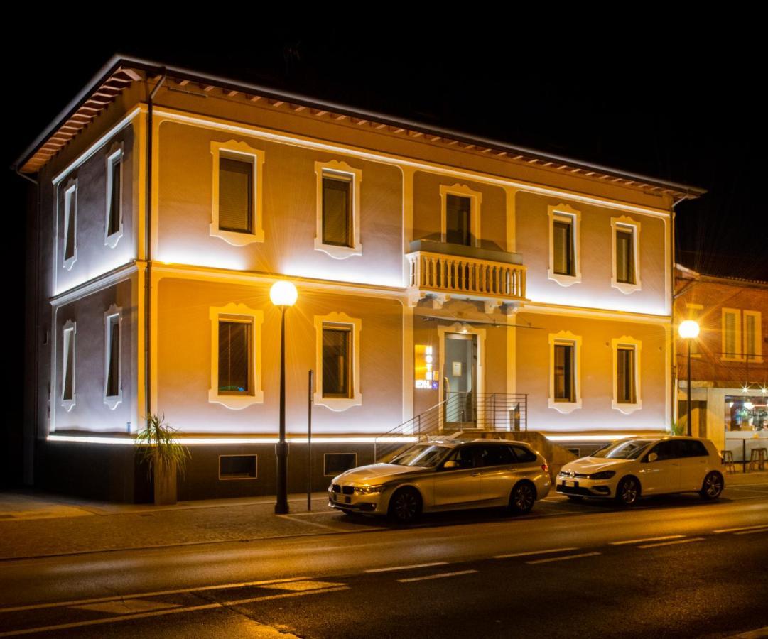 Ex-L Hotel Fiume Veneto Exterior photo